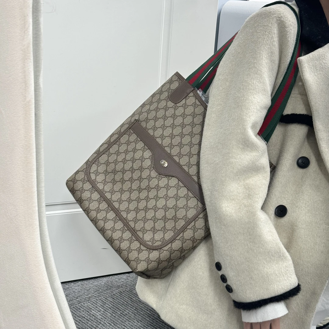 95新 GUCCI/古驰 YFF41/单肩包