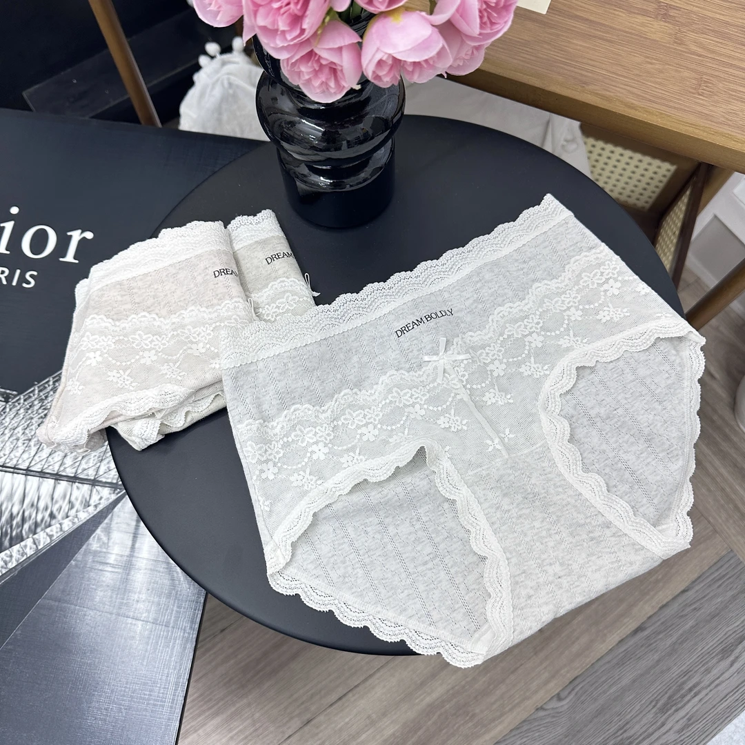 2025女士中腰温柔气质提花棉蕾丝舒适透气亲肤细腻抑菌三角裤8333