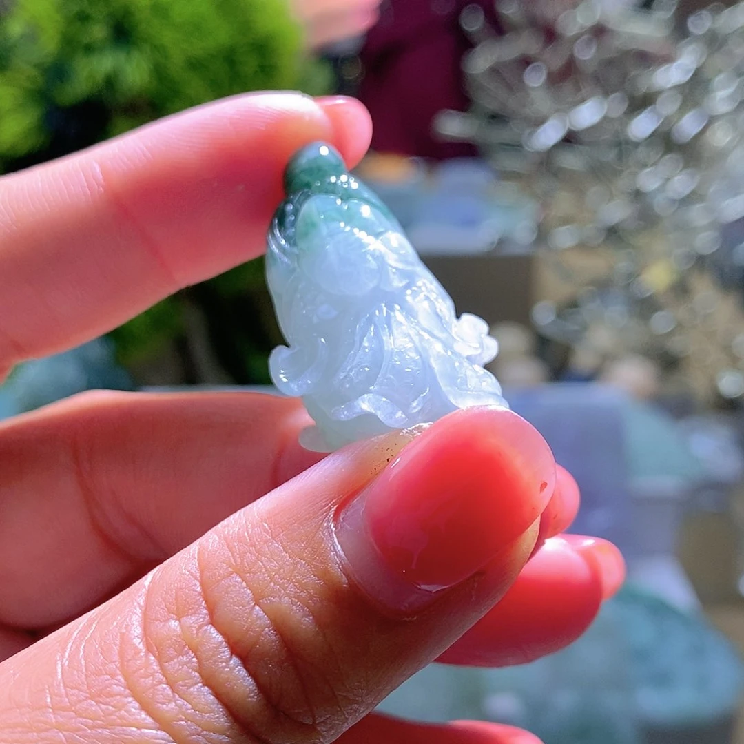 【闪购商品】翡翠未镶嵌颈饰菜