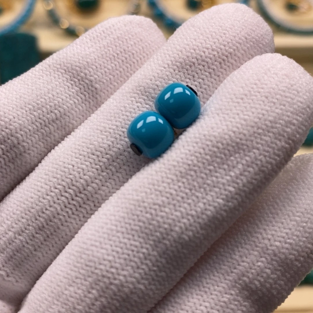 未镶嵌绿松石珠宝奇石7.5x6.5