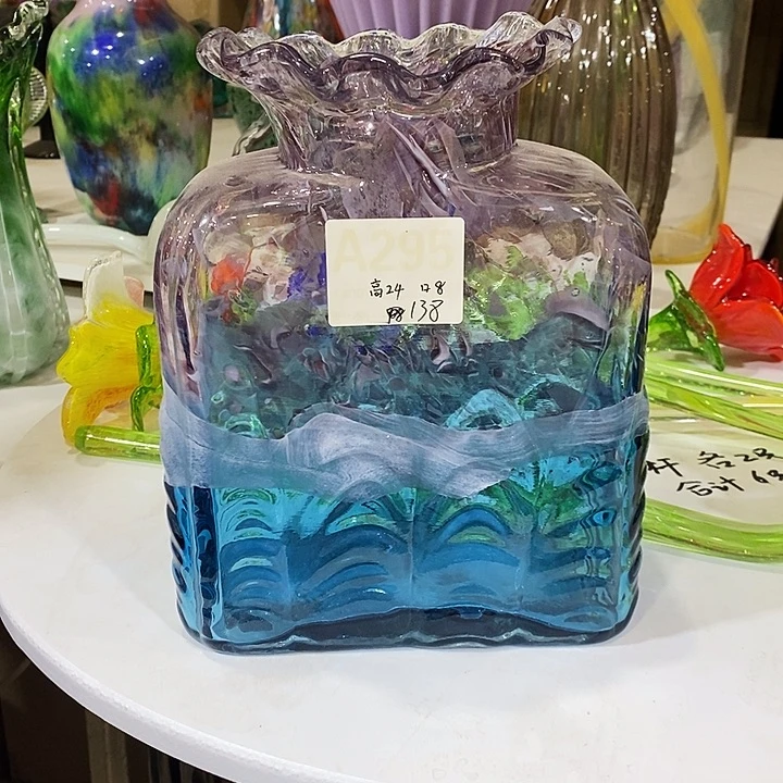 花瓶高24厘米左右