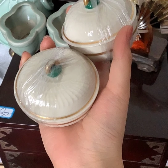 基哥日瓷中古百货
