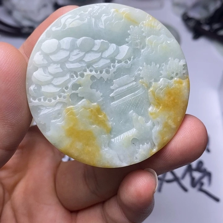 翡翠未镶嵌颈饰翡翠