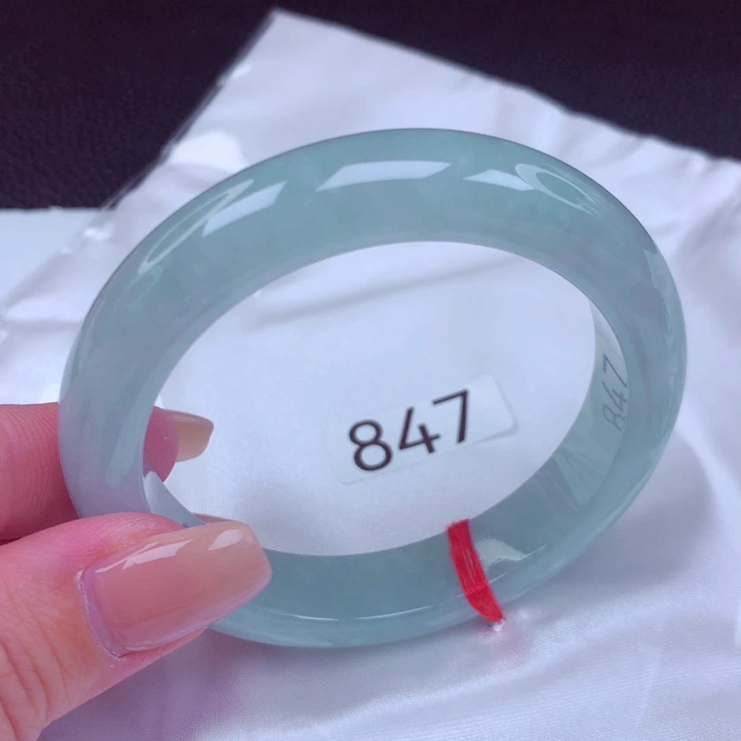 翡翠未镶嵌手镯手镯