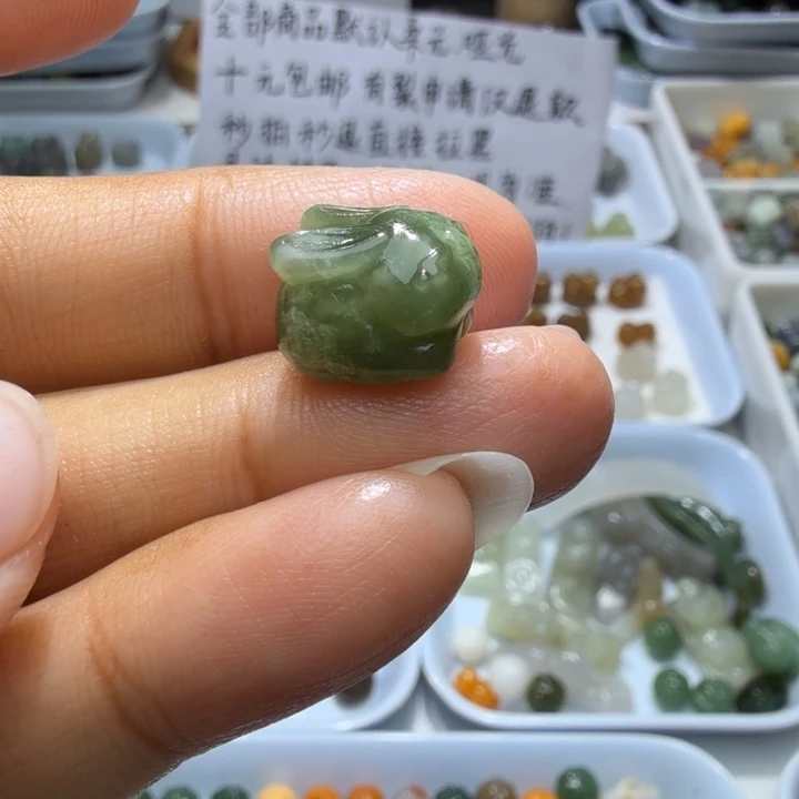 未镶嵌和田玉珠宝半成品