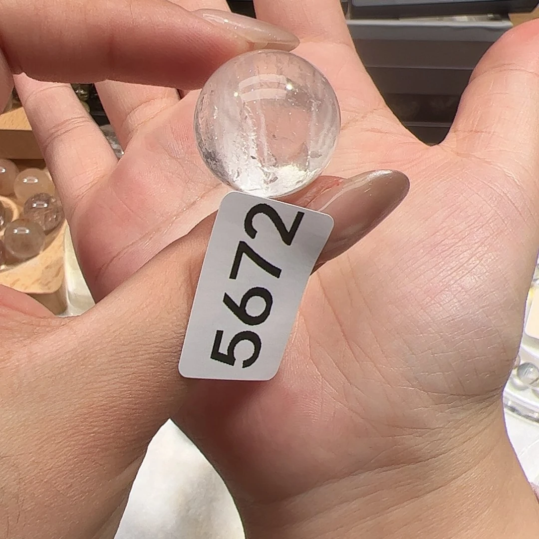 水晶未镶嵌大型摆件（非配饰）