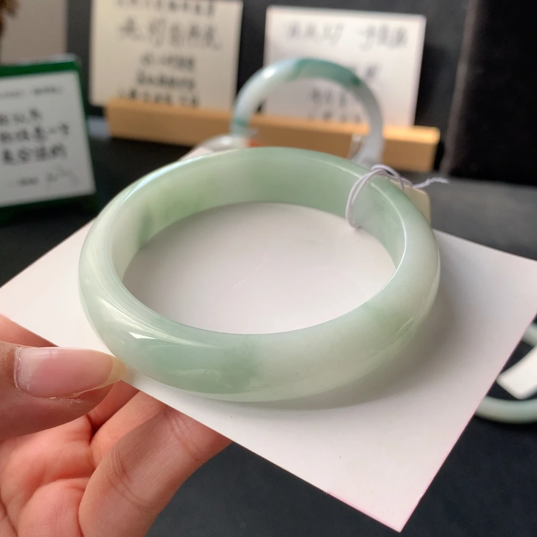 翡翠未镶嵌手镯58号55.1-12.6-7.3