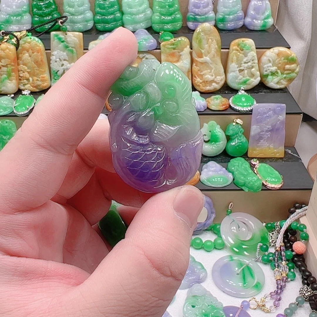 翡翠银S925镶嵌吊坠(赠链)