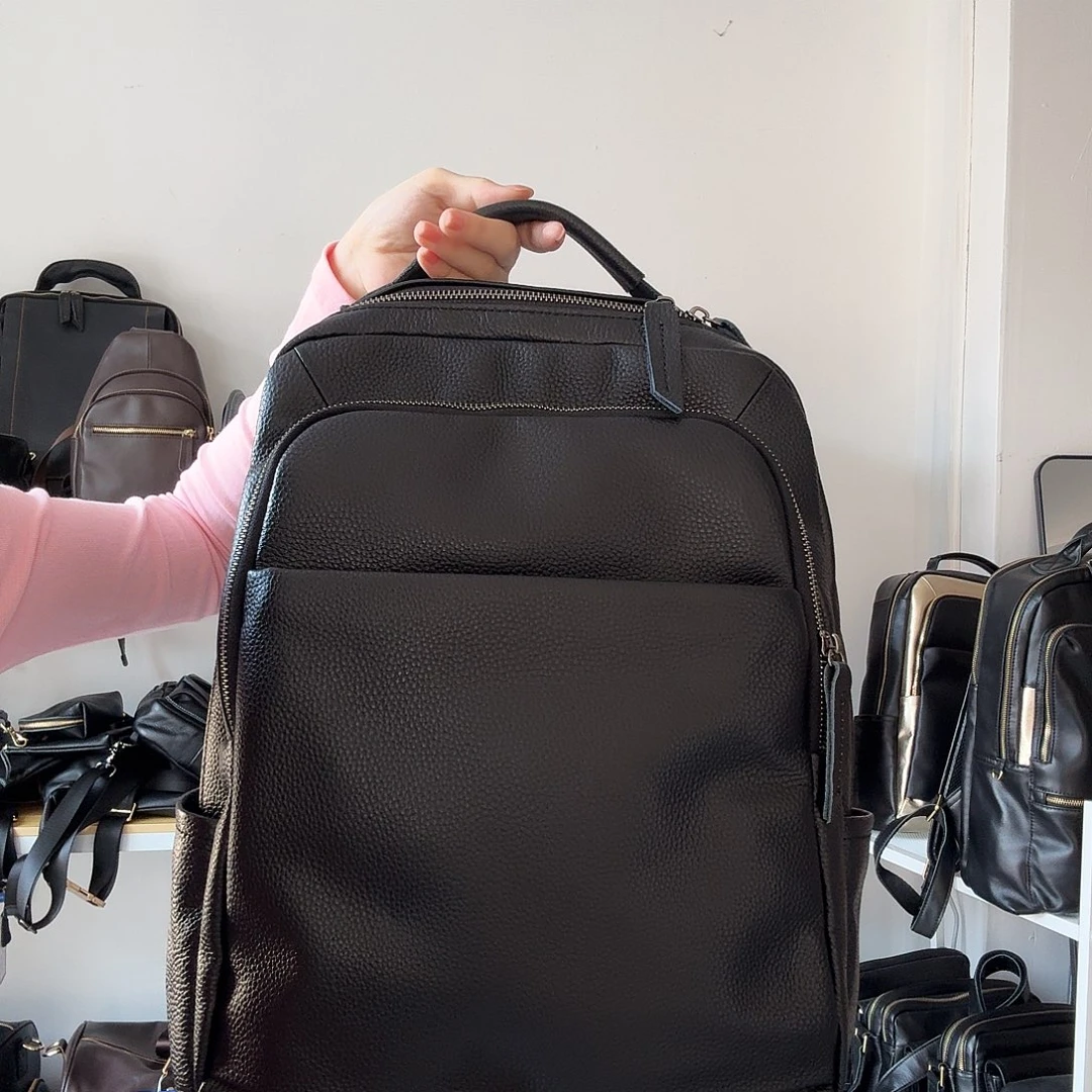 头层牛皮双肩包07b