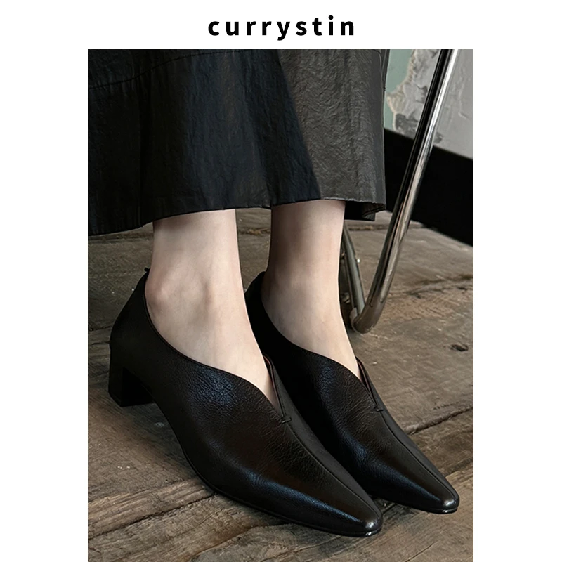 真皮方头法式复古奶奶鞋女v口粗跟中跟单鞋小众春款棕色工作鞋子