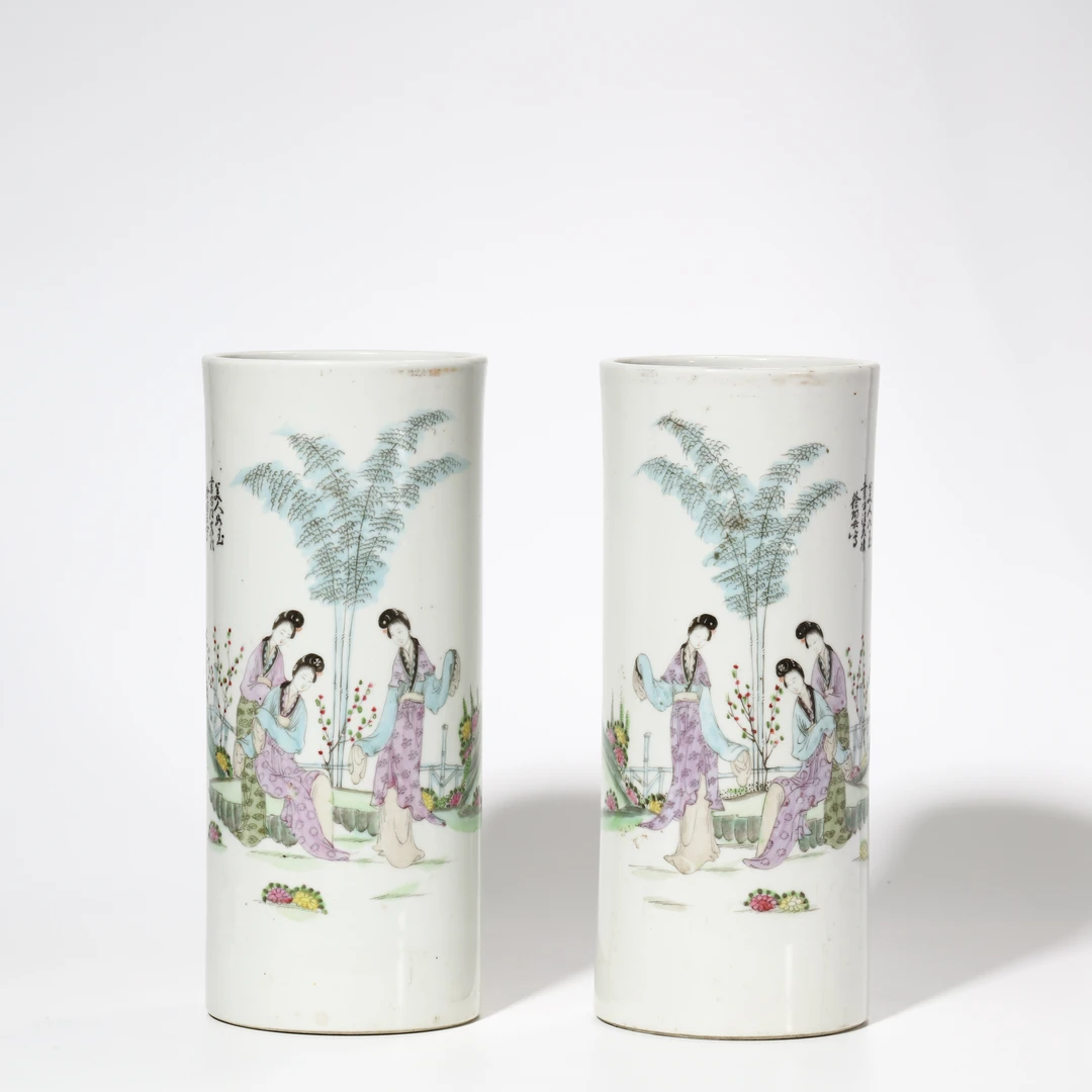 1302、民国 浅绛彩人物帽筒（一对）【苗苗13拍卖】