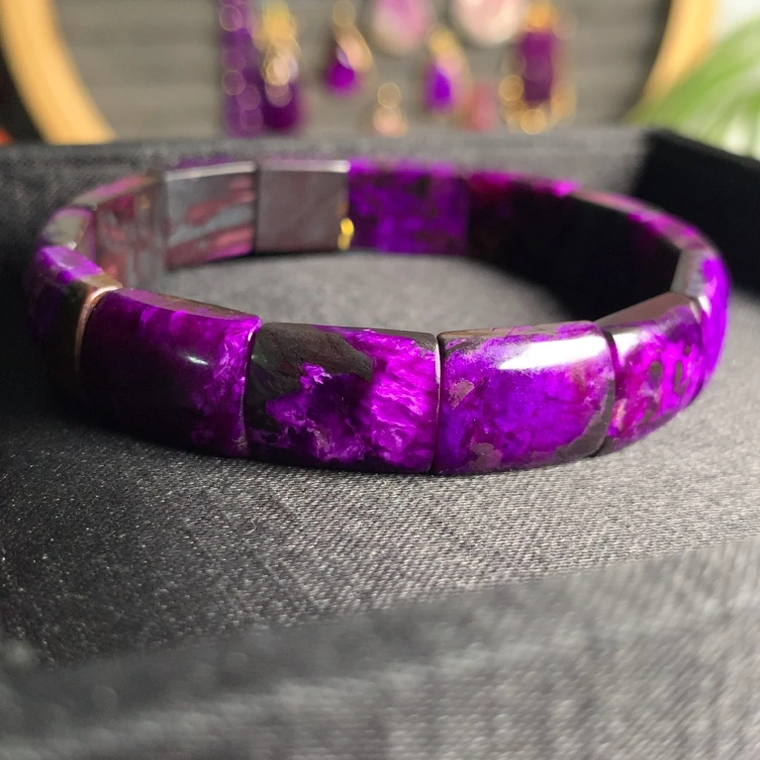 苏纪石（舒俱来）未镶嵌天然舒俱来