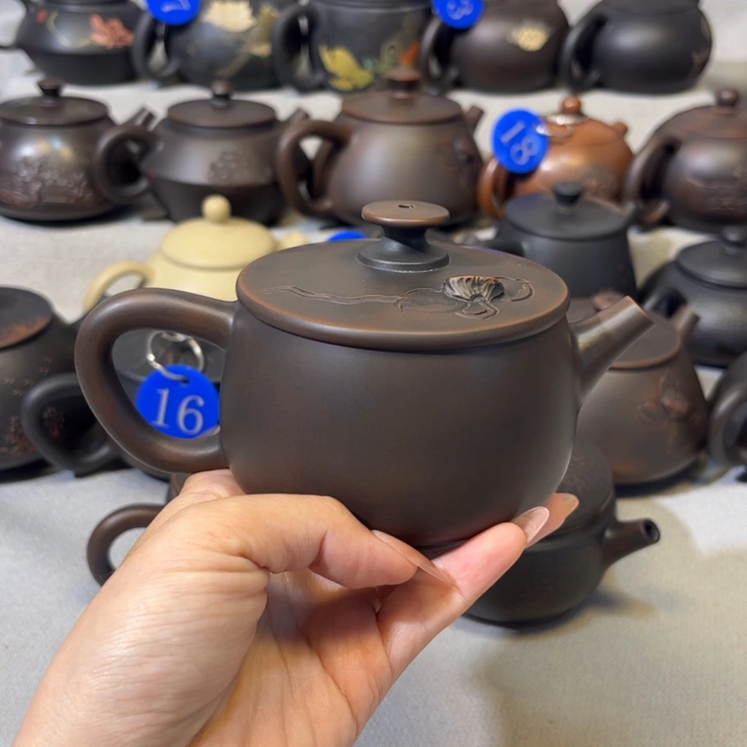 【闪购商品】红泥 浮雕莲蓬 容量 220c c