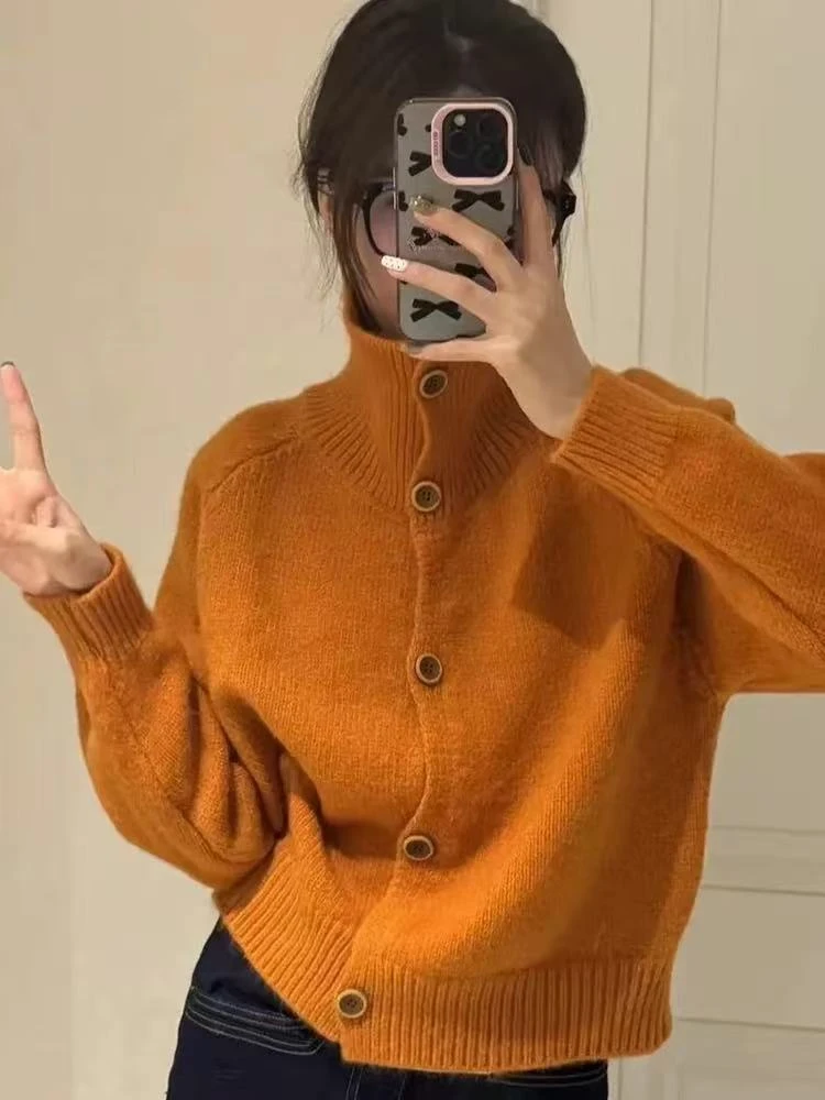 爆款秋冬季新款韩系复古棕扣高领针织衫高级感开衫