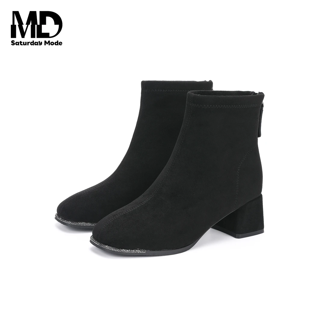 SATURDAYMODE绒面时装靴2025冬季新款闪钻正装粗跟短靴MDD4116032