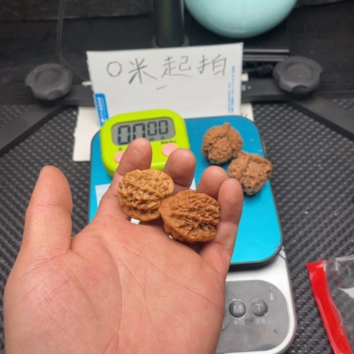 文玩核桃把件闲**趣32秦闷