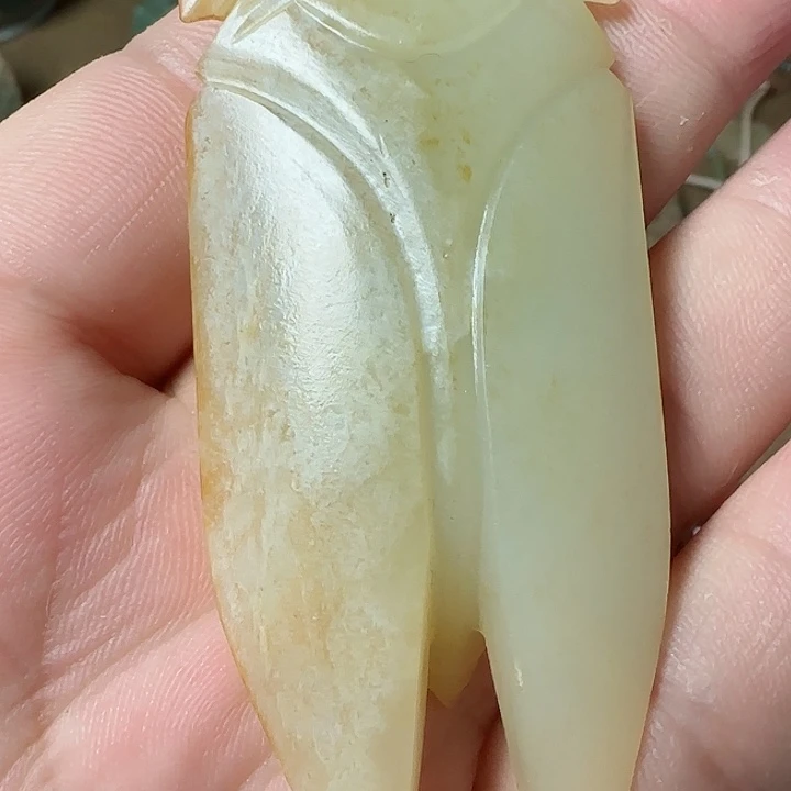 和田玉颈饰未镶嵌酒*