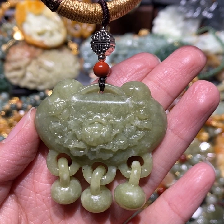 岫玉毛衣链未镶嵌