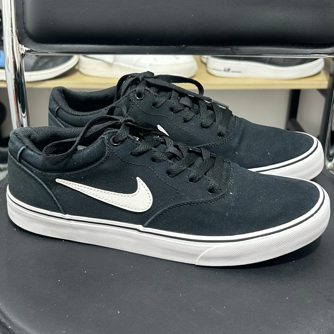 42码Nike SB Chron 2 板鞋 黑色 二手正品