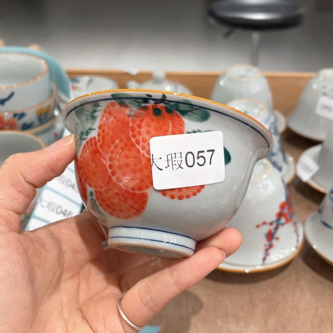 釉下彩纯手绘有瑕