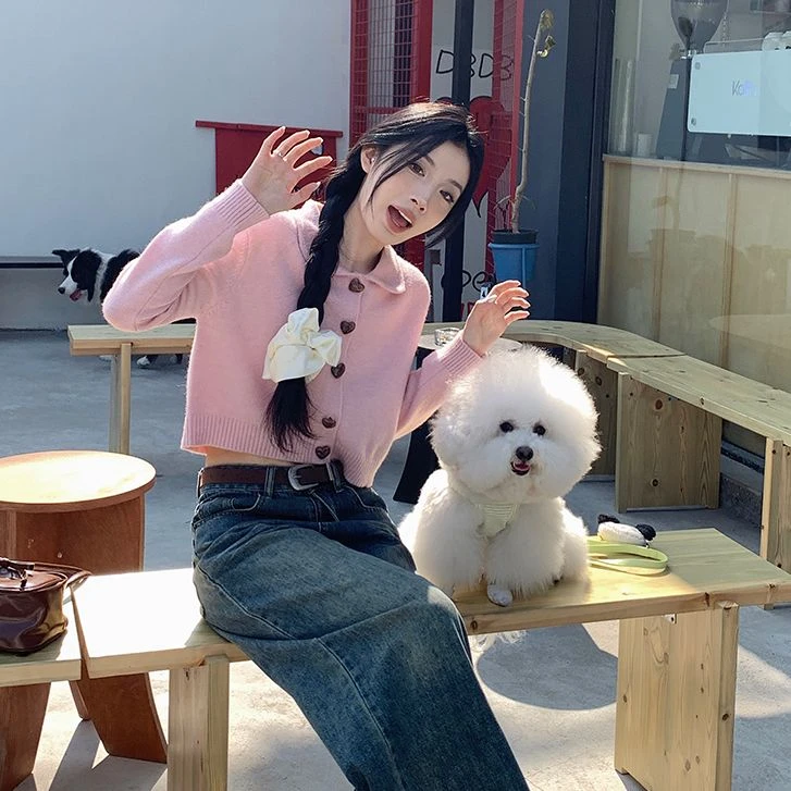 【吵吵家】简约翻领爱心扣针织衫女设计感44421