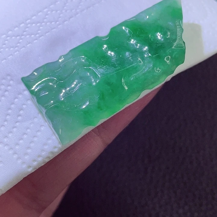 颈饰18K金镶嵌翡翠翡翠