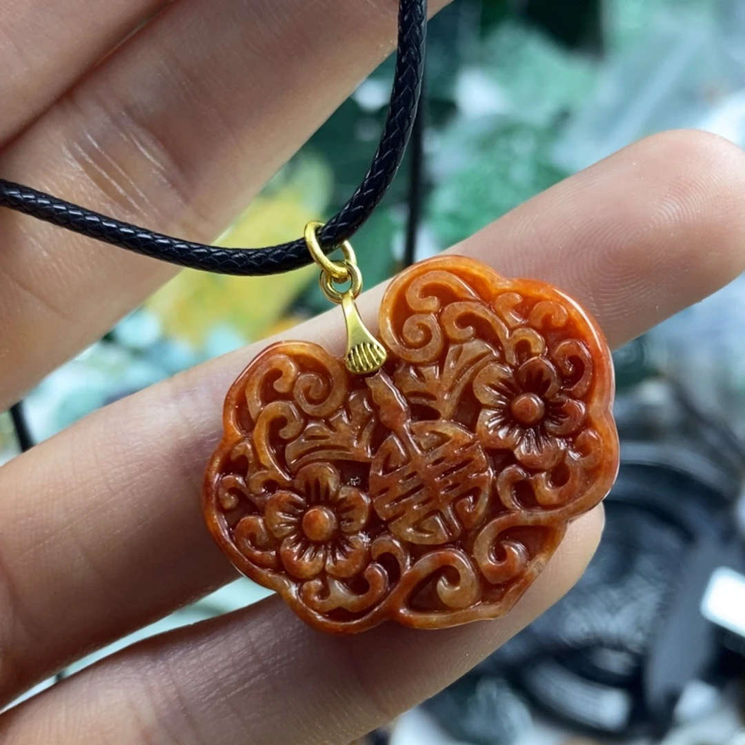 翡翠颈饰未镶嵌吊坠