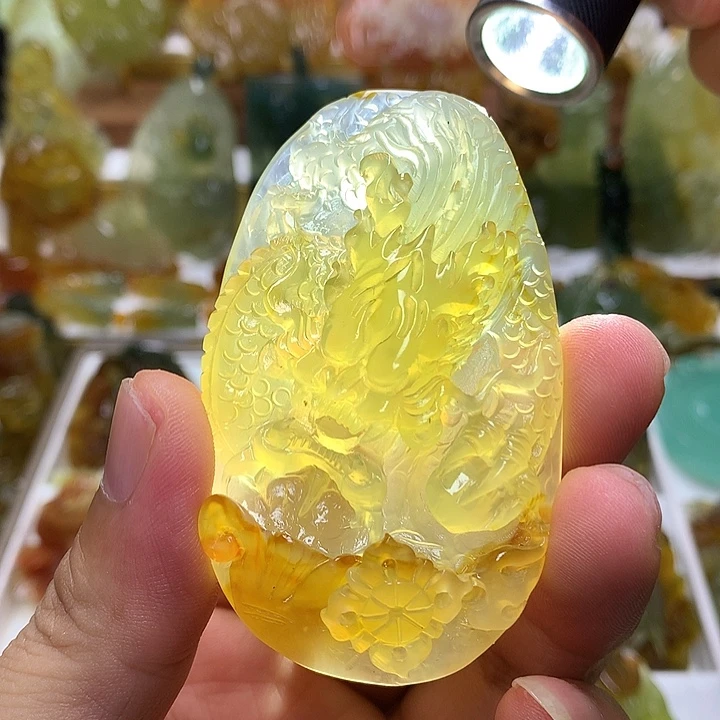 未镶嵌蛇纹石玉珠宝半成品