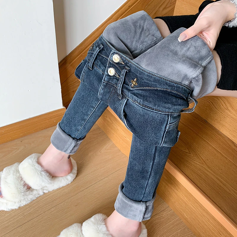 加绒加厚牛仔裤女高腰显瘦秋冬季新款弹力修身保暖紧身小脚裤子女