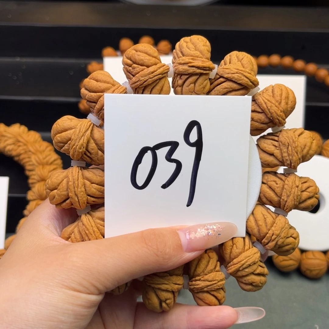 桃核手串28霸王龙手串