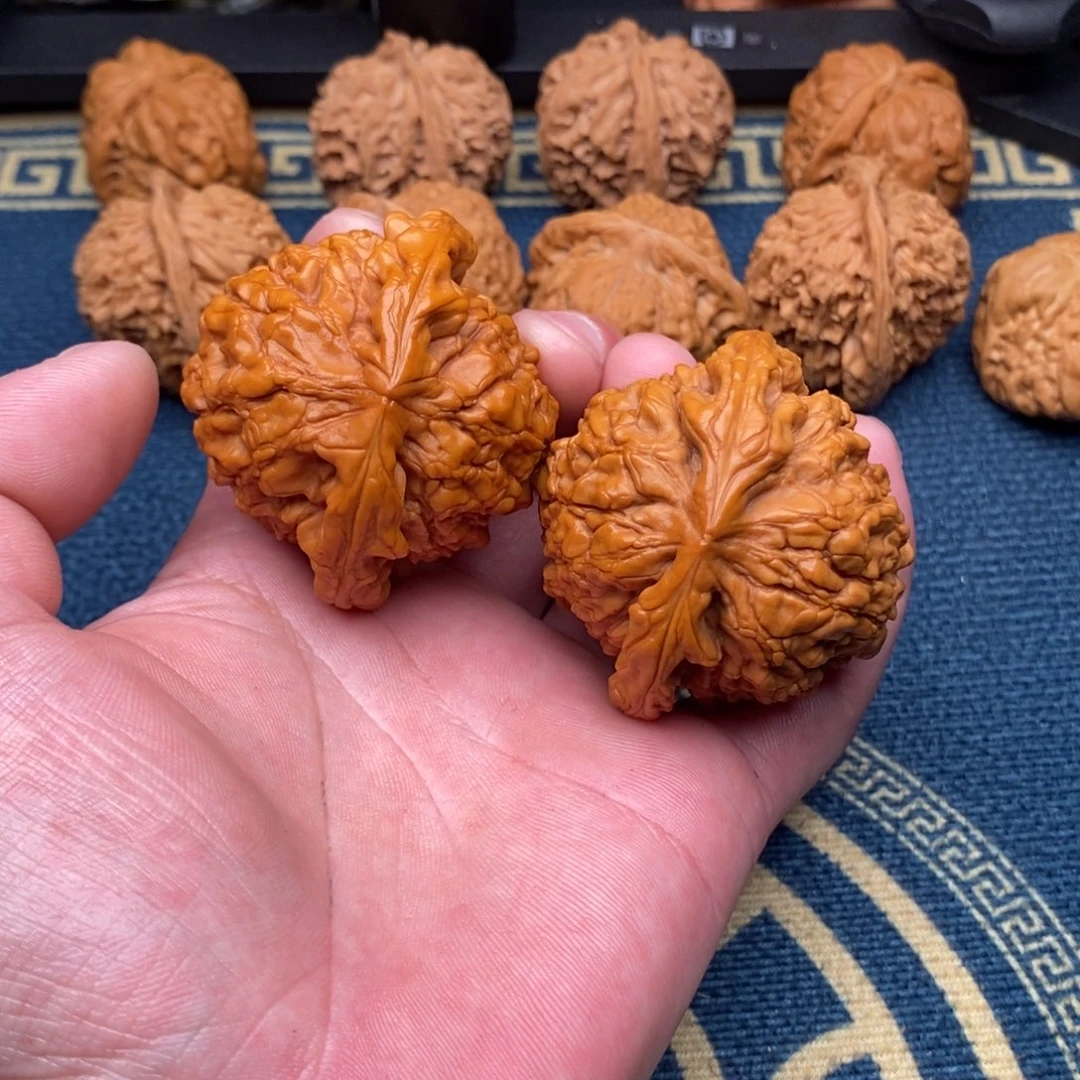 把件文玩核桃有**年龙鼎52尺