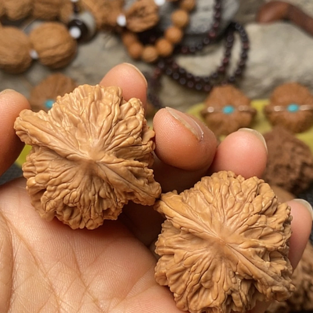 【闪购商品】文玩核桃把件狮虎兽42