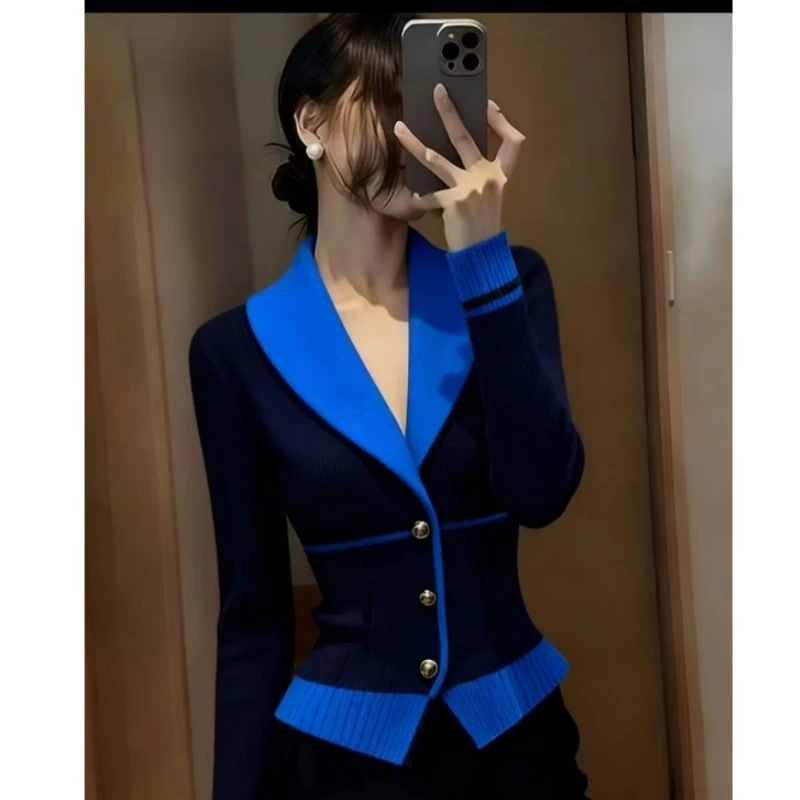 蓝色撞色假两件长袖T恤女内搭打底衫2025秋装新款修身显瘦上衣潮