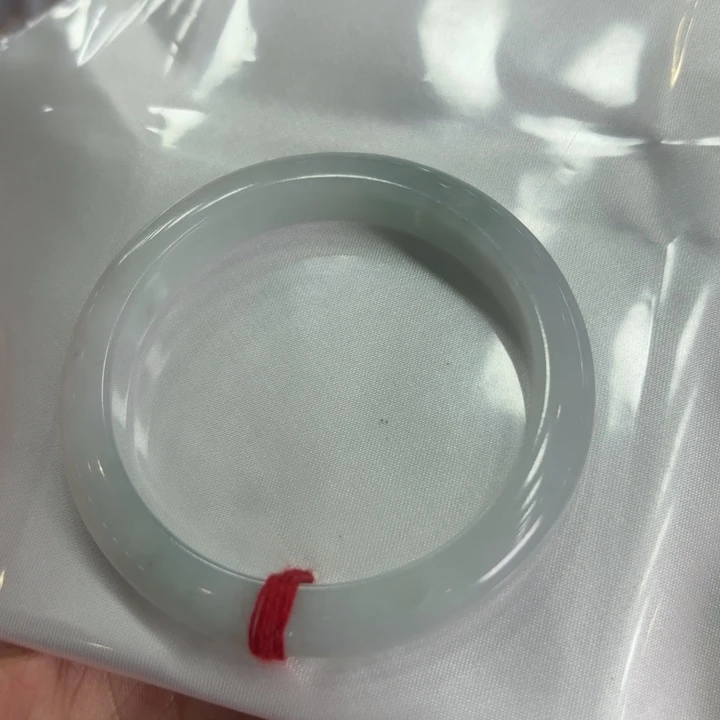 翡翠未镶嵌手镯翡翠手镯