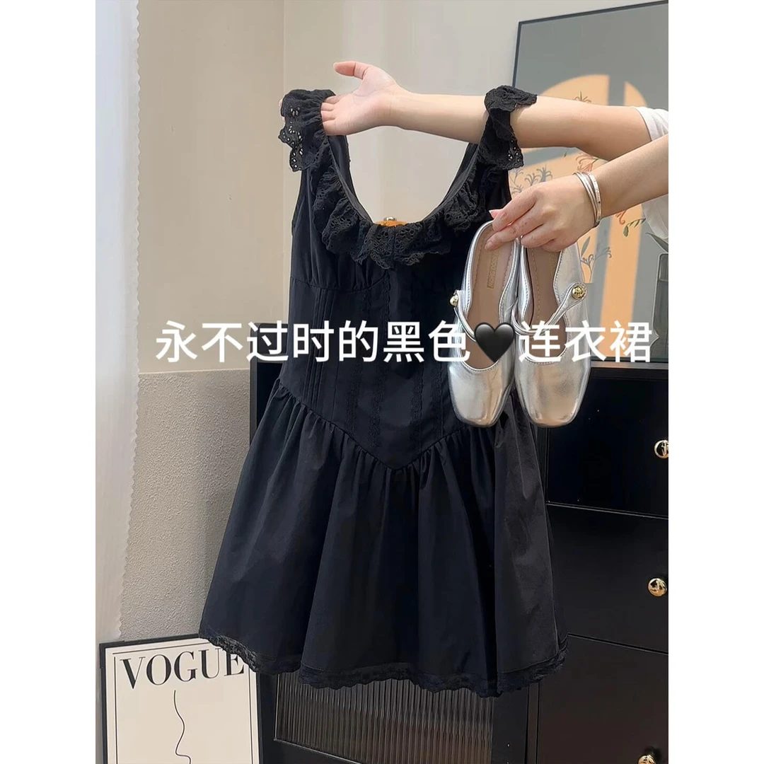 法式黑色蕾丝花边收腰吊带连衣裙女夏季新款设计感修身无袖短裙子
