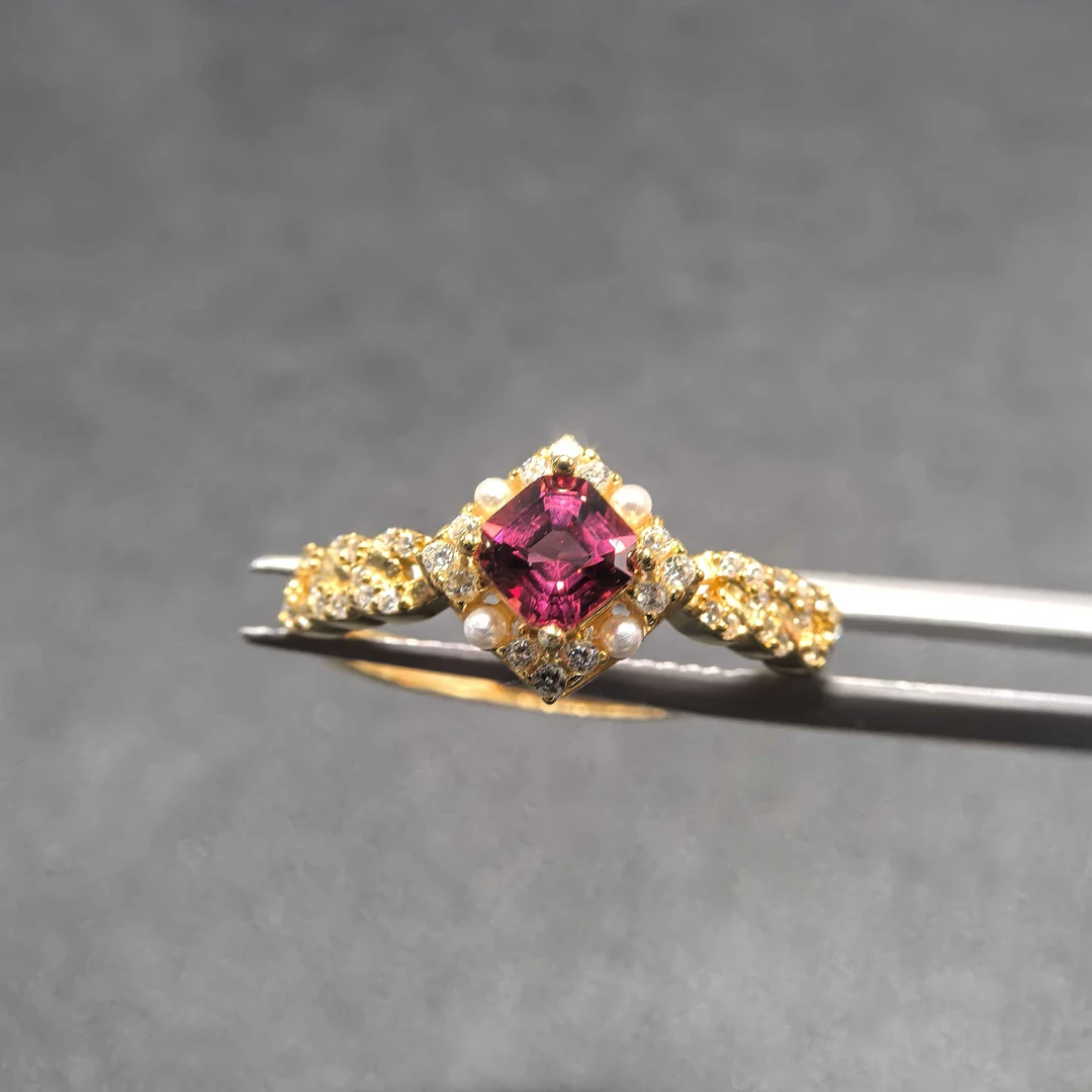 7102-S925银-天然石榴石戒指（镁铝榴石）