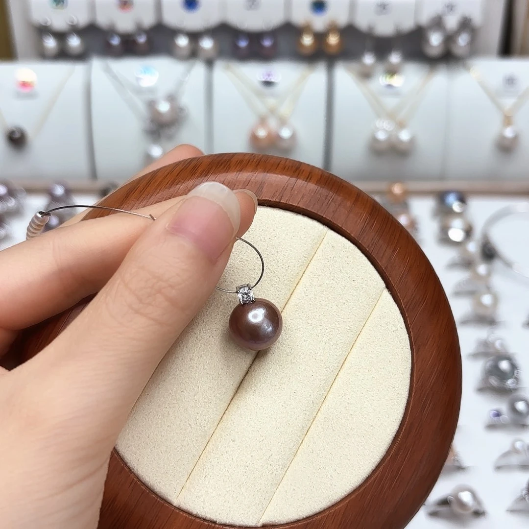 淡水珍珠银S925镶嵌吊坠(赠链)