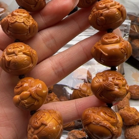 秦***皮手串橄榄核橄榄雕工艺品