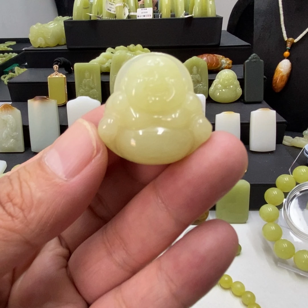 吊坠(不含链)未镶嵌和田玉（黄玉）