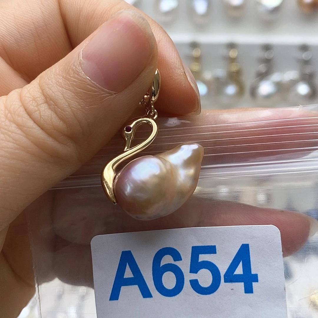 未镶嵌颈饰淡水珍珠