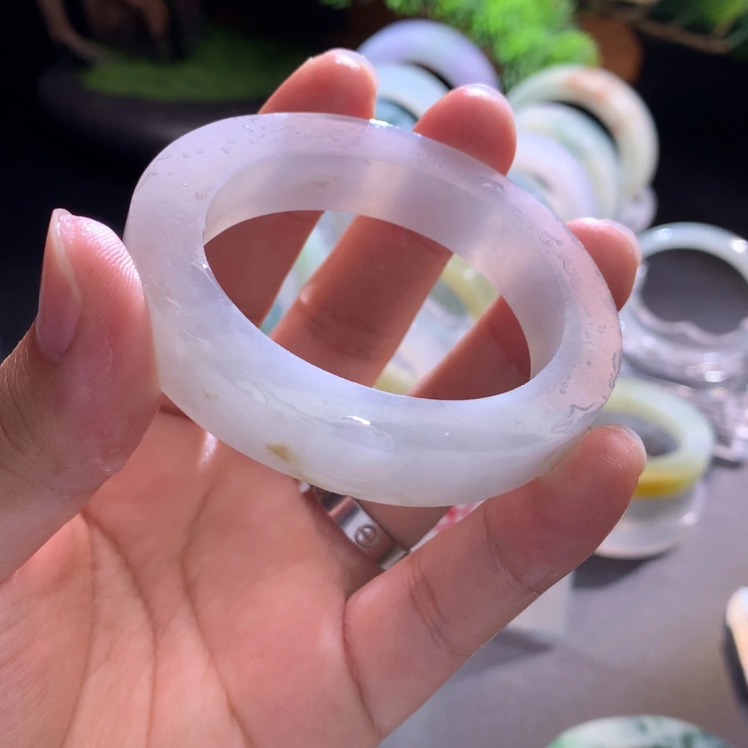 未镶嵌翡翠手镯定制翡翠S****✿