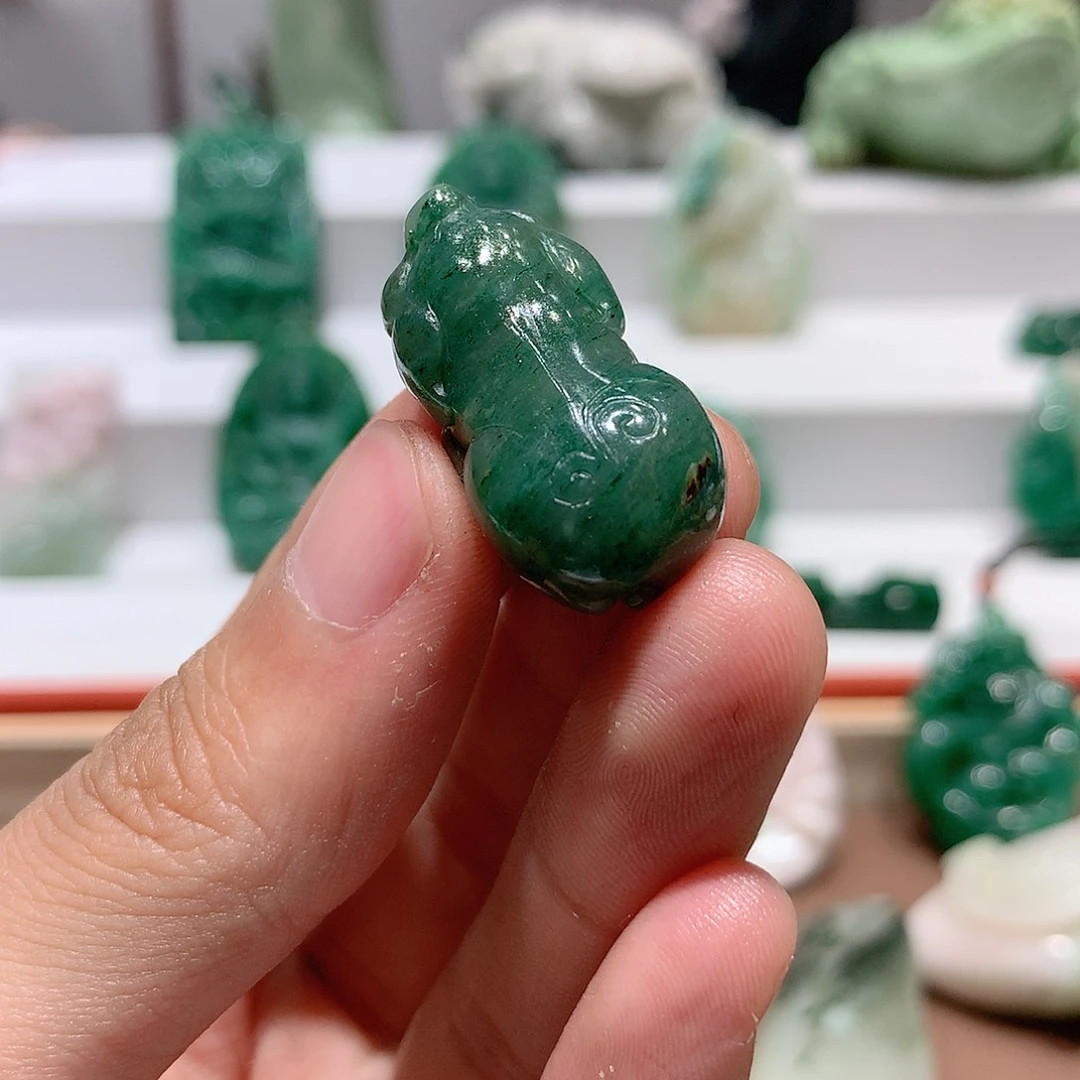 独山玉挂件未镶嵌