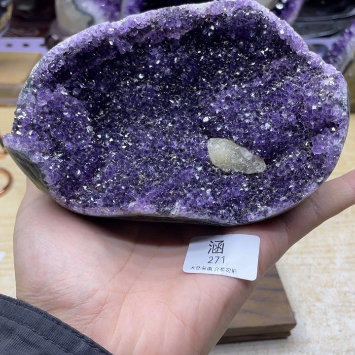 未镶嵌大型摆件（非配饰）紫晶