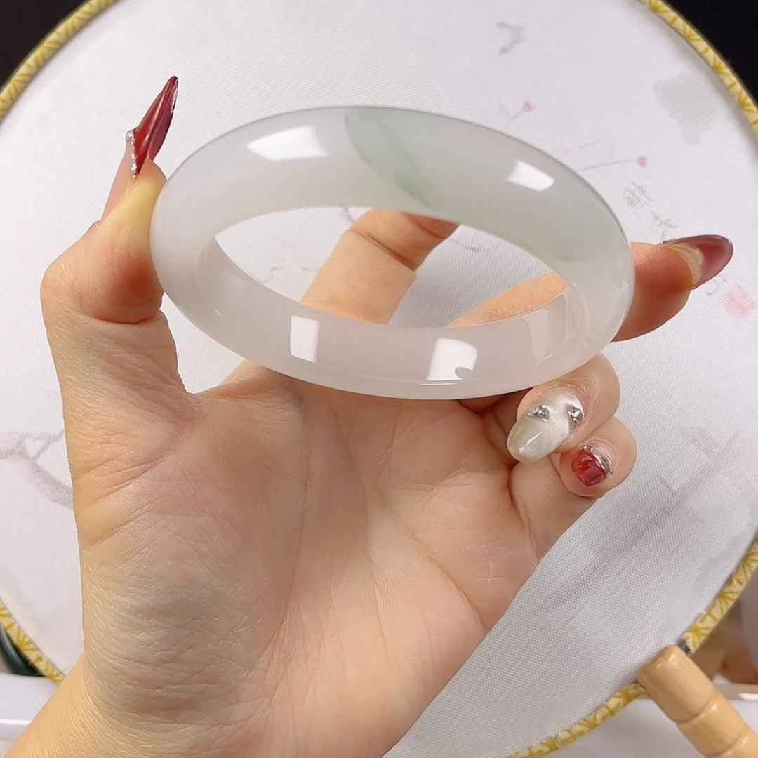 玛瑙/玉髓手镯未镶嵌原**样