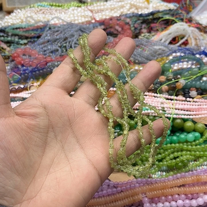 玛瑙/玉髓珠宝半成品未镶嵌一条橄榄碎石长75厘米左右