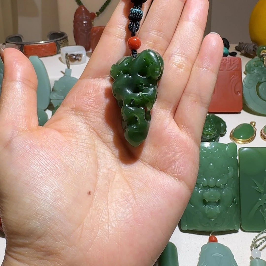 和田玉未镶嵌吊坠(赠链)新疆籽碧太湖石吊坠