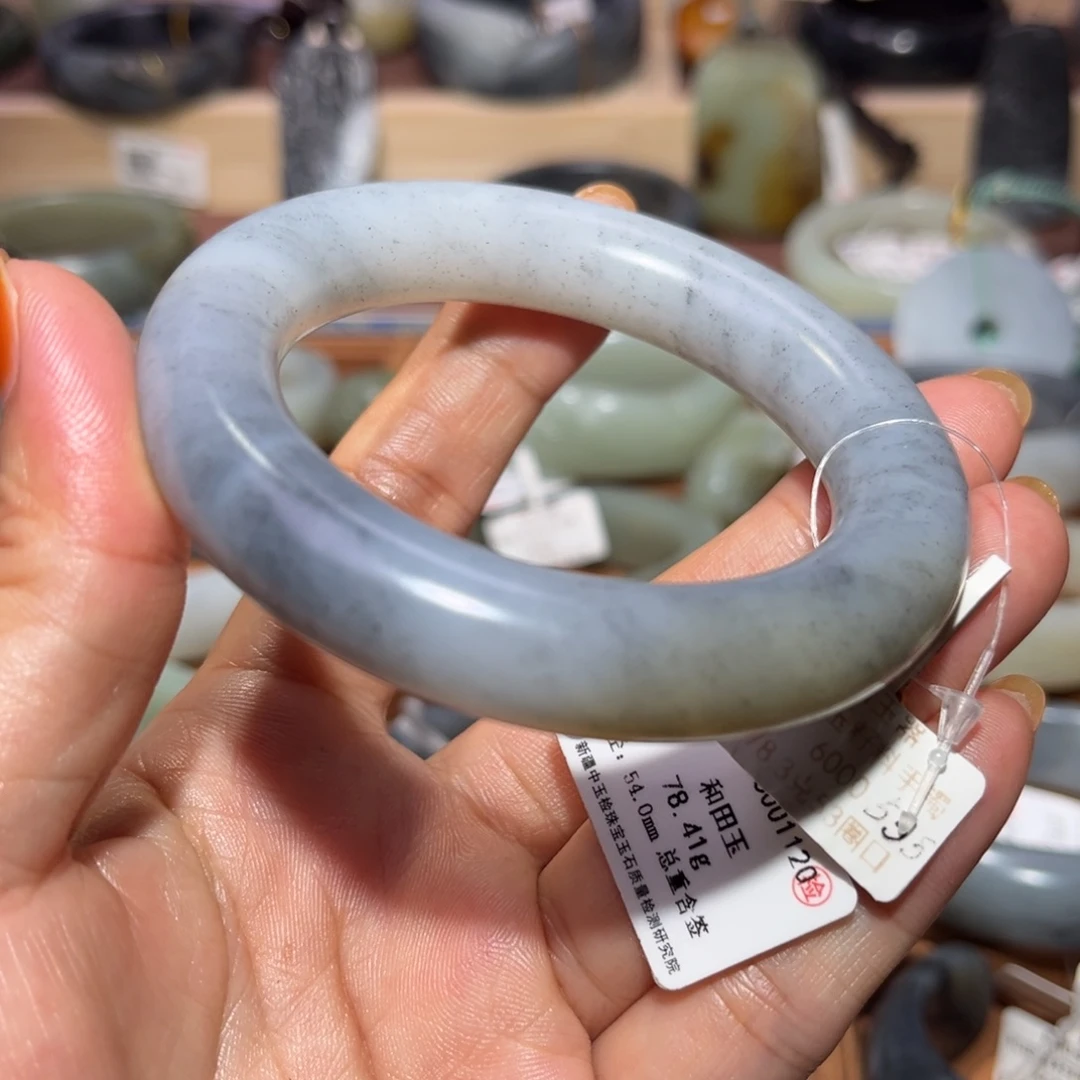 和田玉（子料）未镶嵌手镯