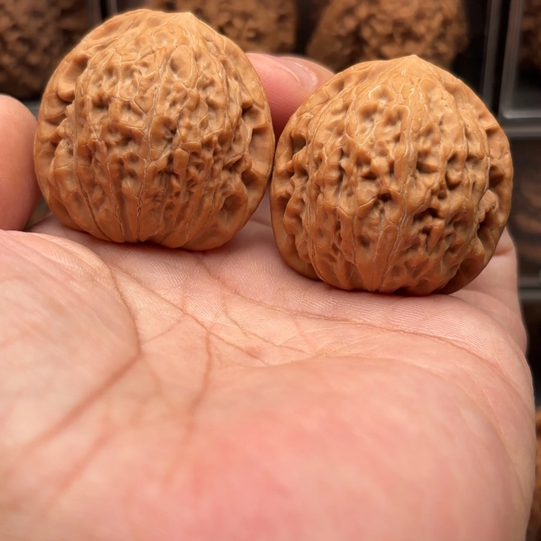 文玩核桃把件铁锤妹妹