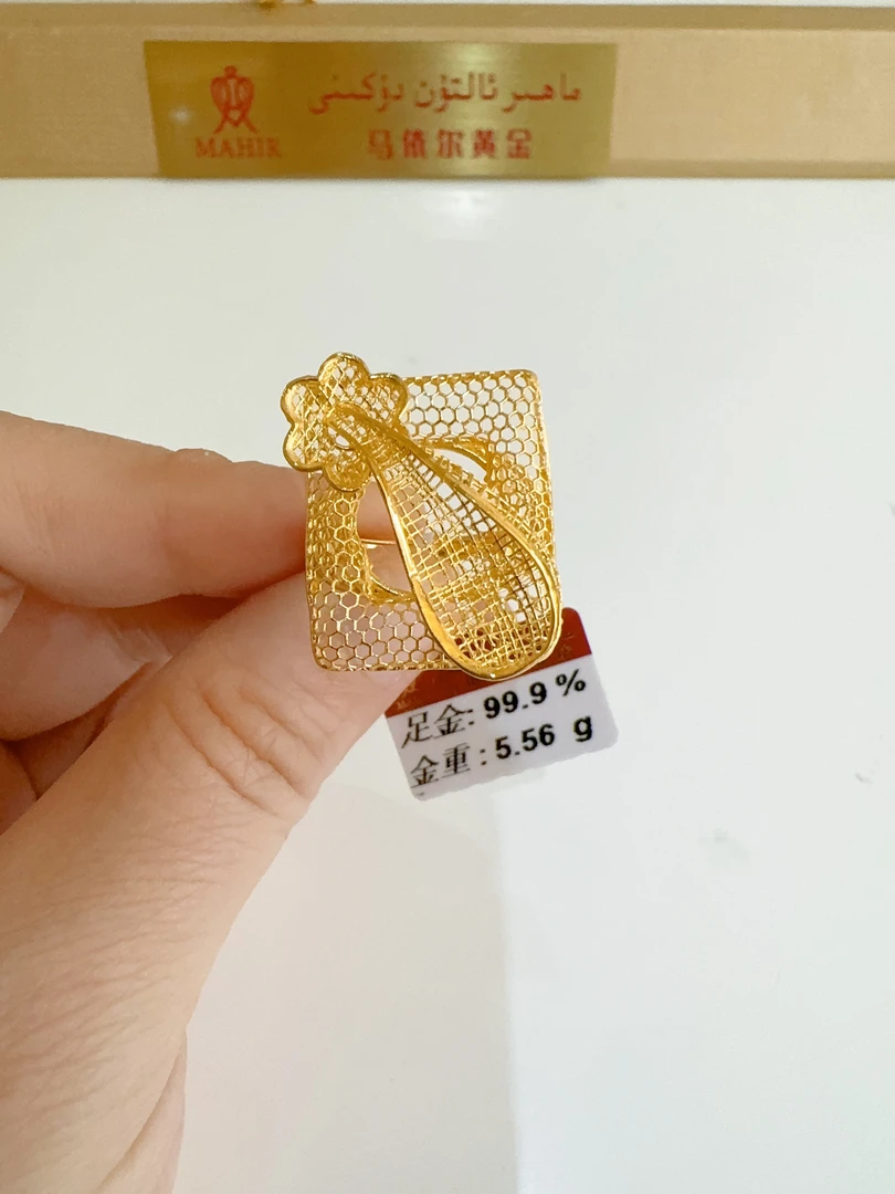 足金戒指5.56克（940/克）实心 活口