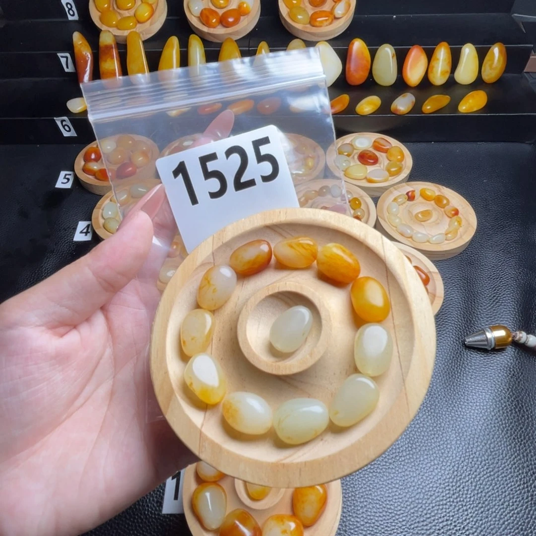 骑***湖手串未镶嵌和田玉